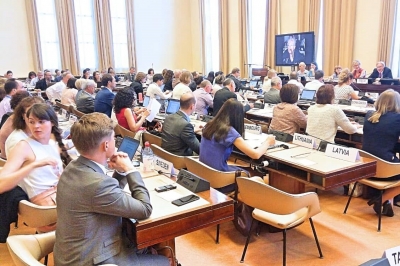 Members of the signatory countries in Geneva